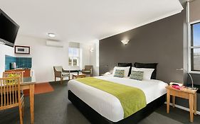 Quest Waterfront Hotel Hobart 4*